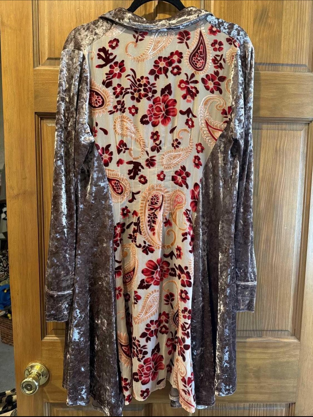 Adore Sz M Velvet Floral Paisley Long Sleeve Dressir long tunic  - Taupe and Red